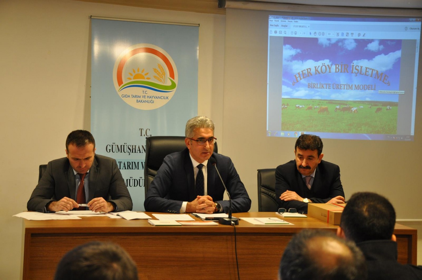 Hayvan Hastalıkları ile Mücadele toplantısı yapıldı 1