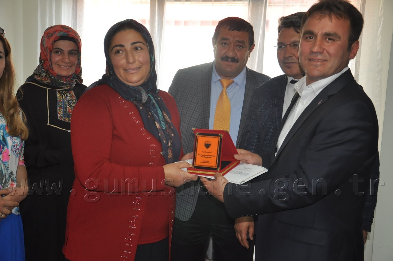 Kelkit'te Kadın Emeği Ekmeğe Dönüşüyor Projesi Sertifika Töreni  3