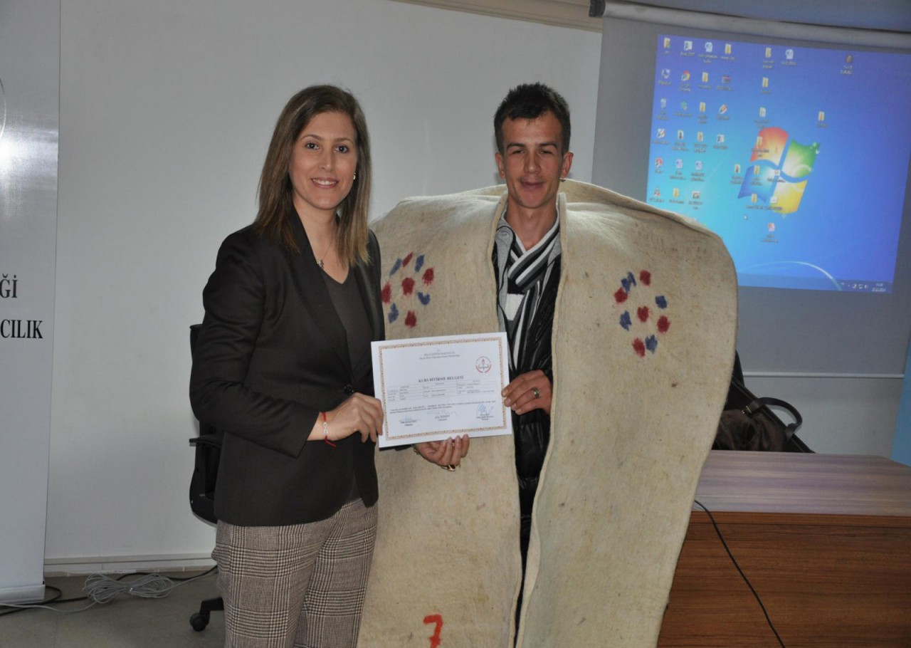 Gümüşhane’de 64 Sürü Yöneticisine Sertifikaları Verildi 3