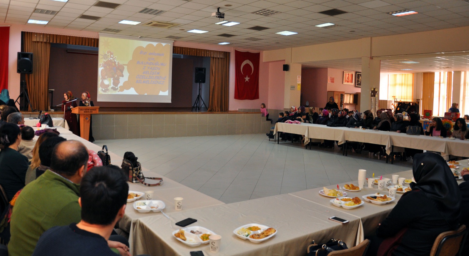 Okul Öncesi Çocuk Gelişimi ve Eğitimi kursu sona erdi 10