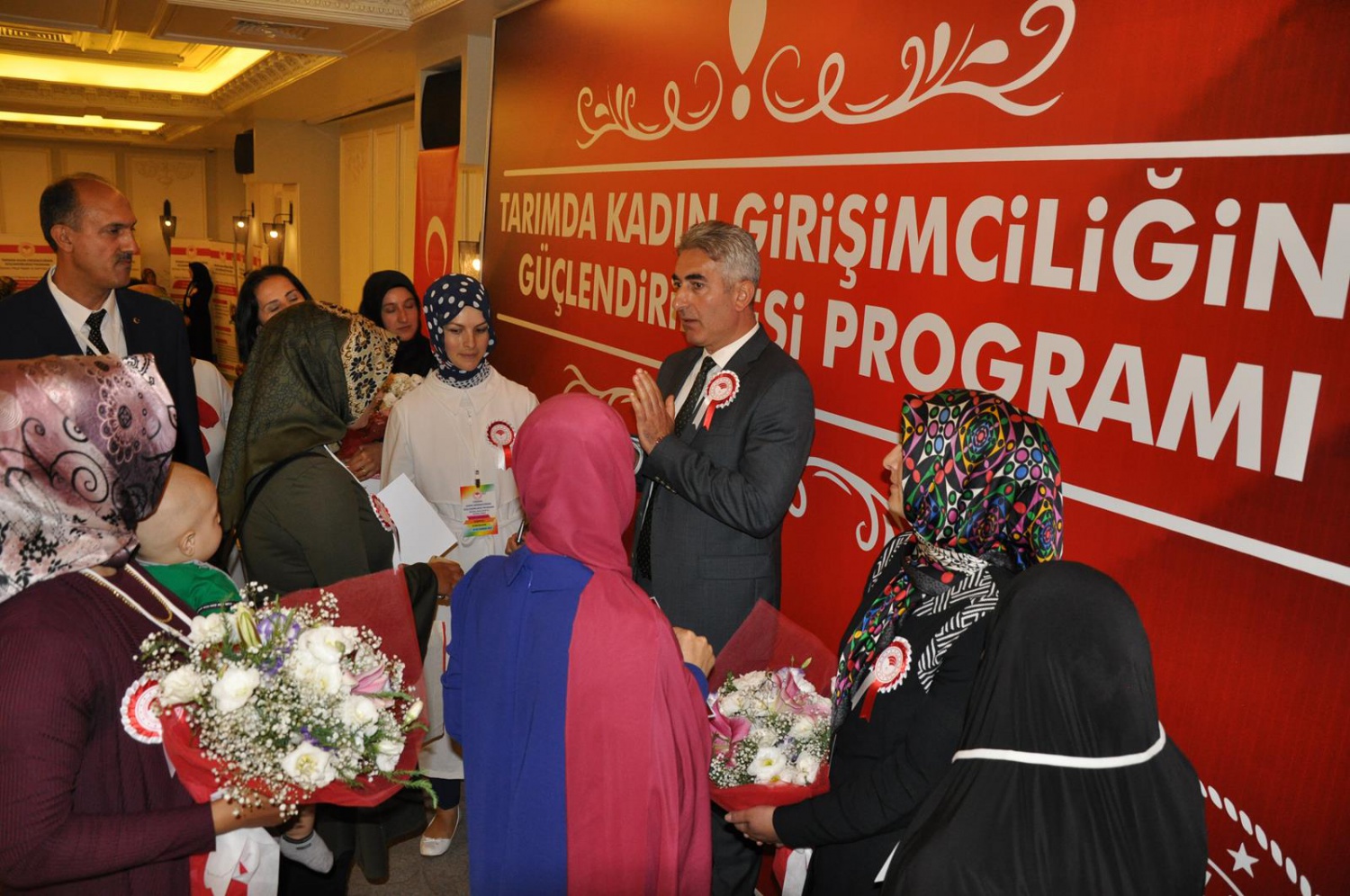 3 kadın çiftçiye ödül 18