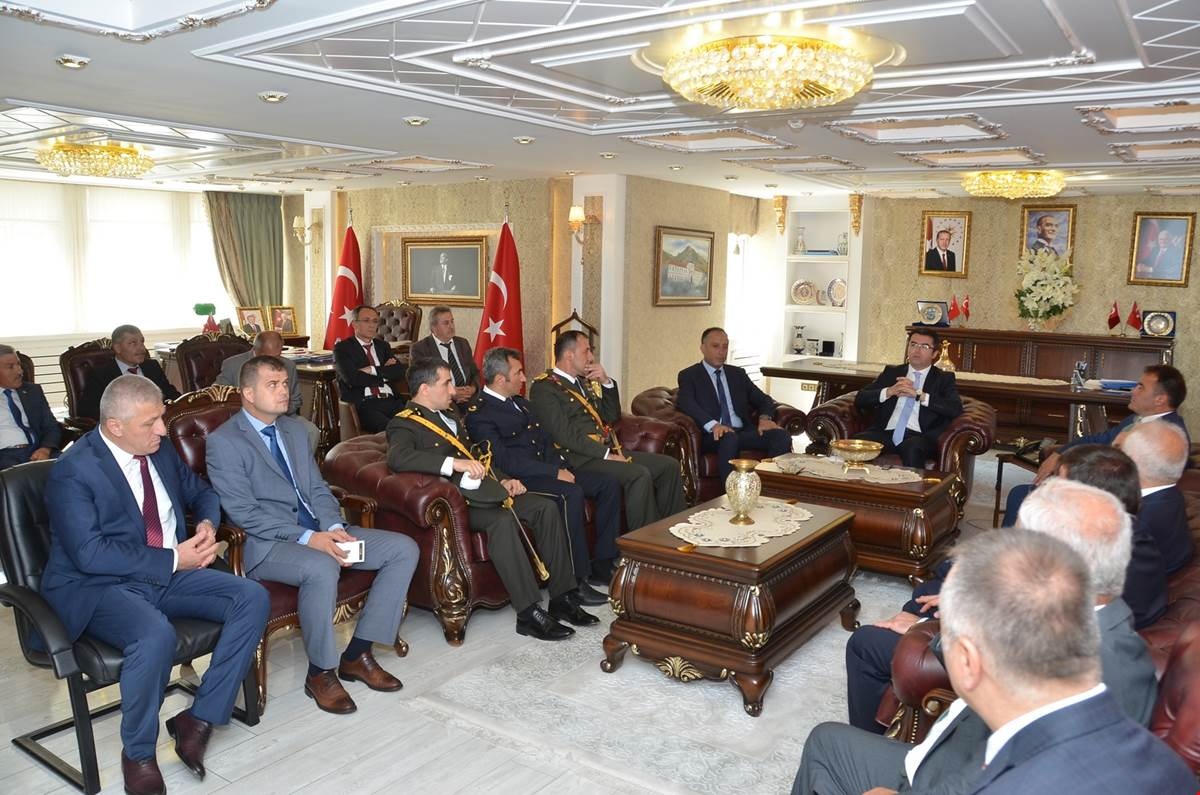 30 Ağustos Zafer Bayramı’nın 95. Yıldönümü Törenle Kutlandı 33