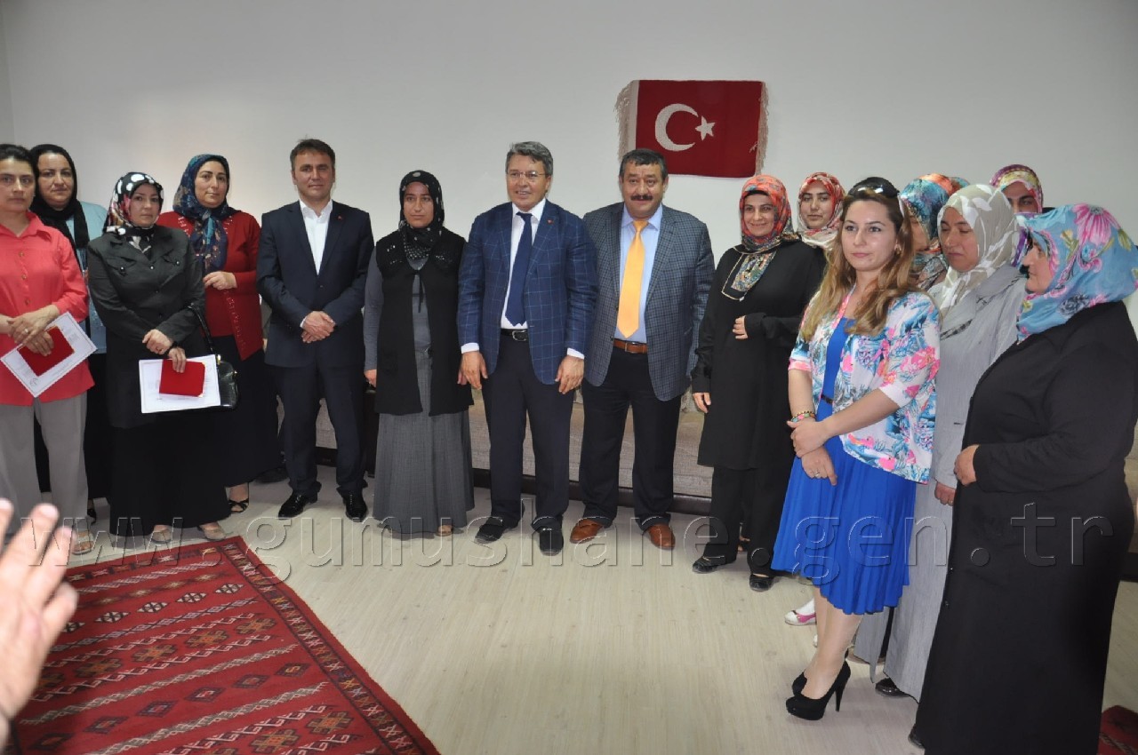 Kelkit'te Kadın Emeği Ekmeğe Dönüşüyor Projesi Sertifika Töreni  6