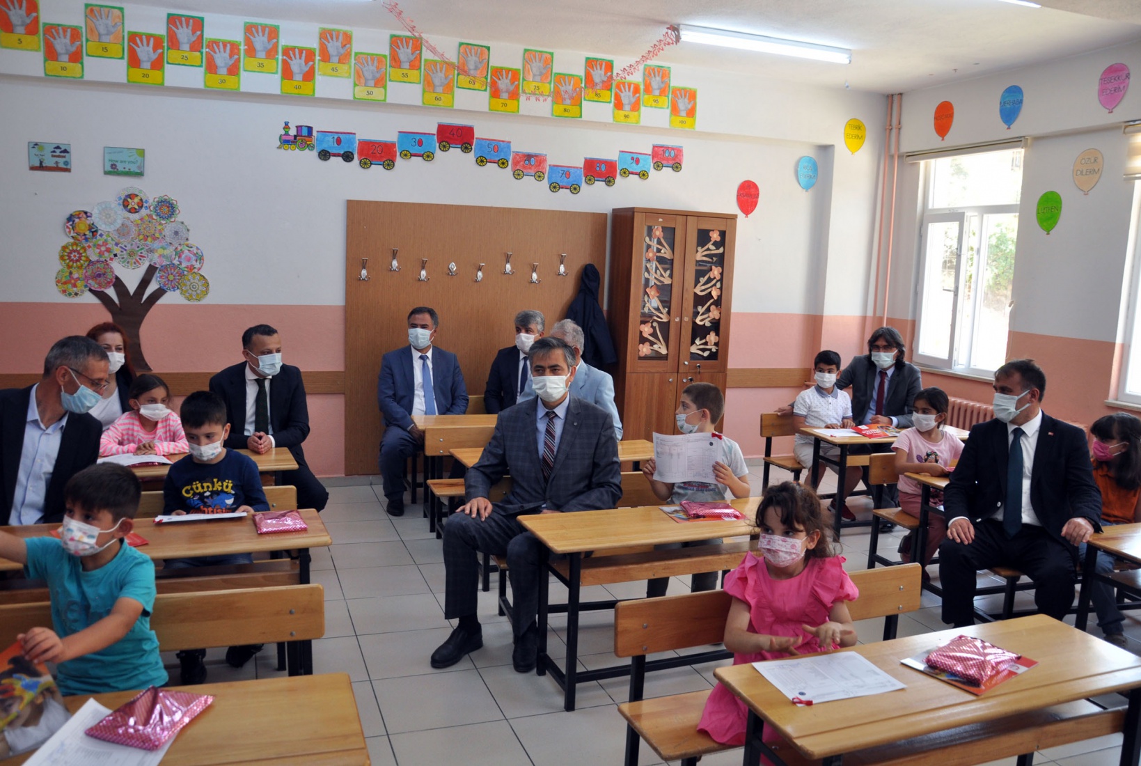 Gümüşhane’de 19 bin 243 öğrenci karne aldı 3