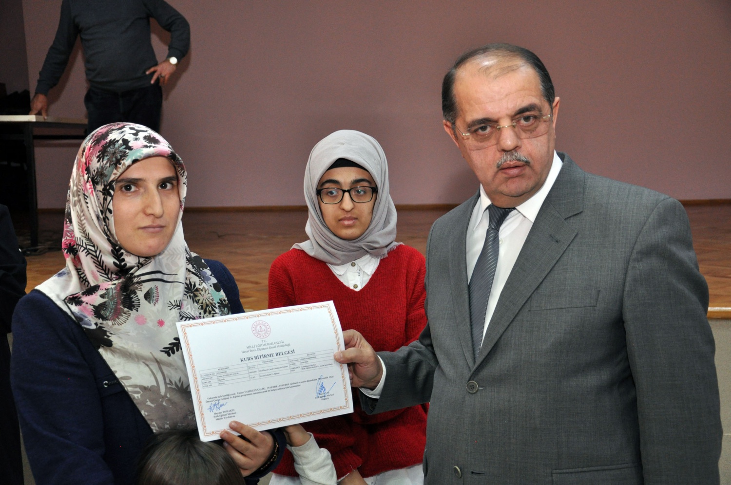 Okul Öncesi Çocuk Gelişimi ve Eğitimi kursu sona erdi 14