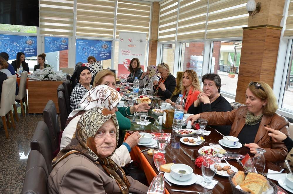 Hayata Dokunuşlar’dan Anneler Günü Programı 2