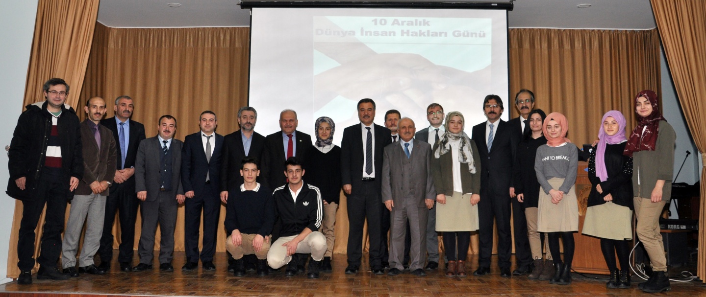 Öğrenciler İnsan Hakları haftasını kutladı 9