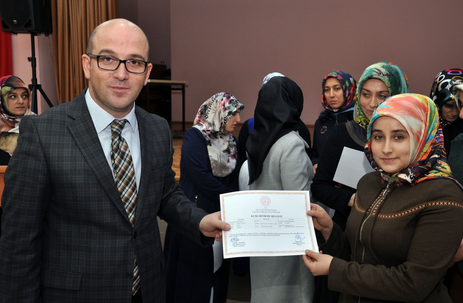 Okul Öncesi Çocuk Gelişimi ve Eğitimi kursu sona erdi 18