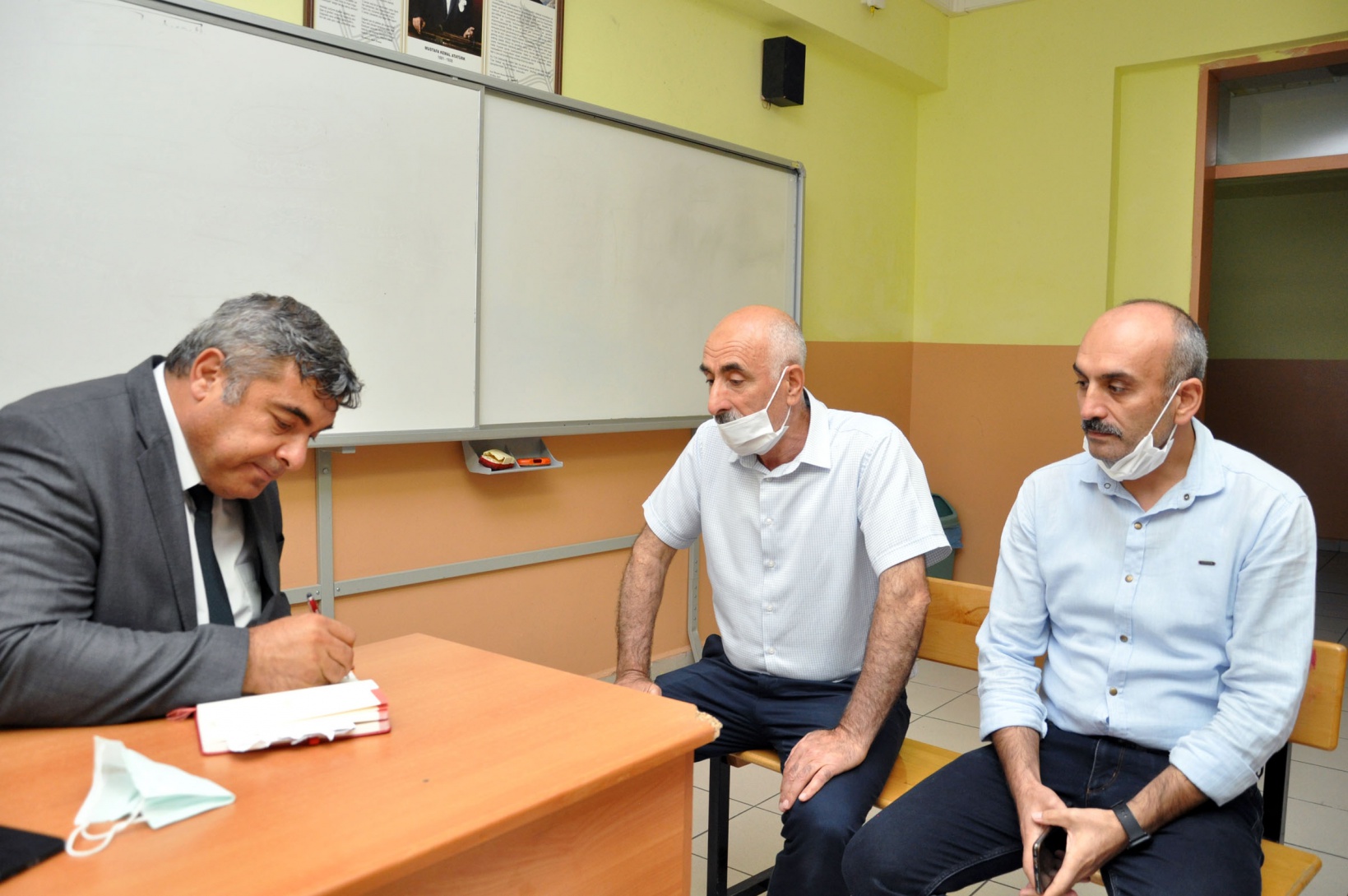 Sünnetci merkezdeki okul- kurum ziyaretlerini tamamladı 9