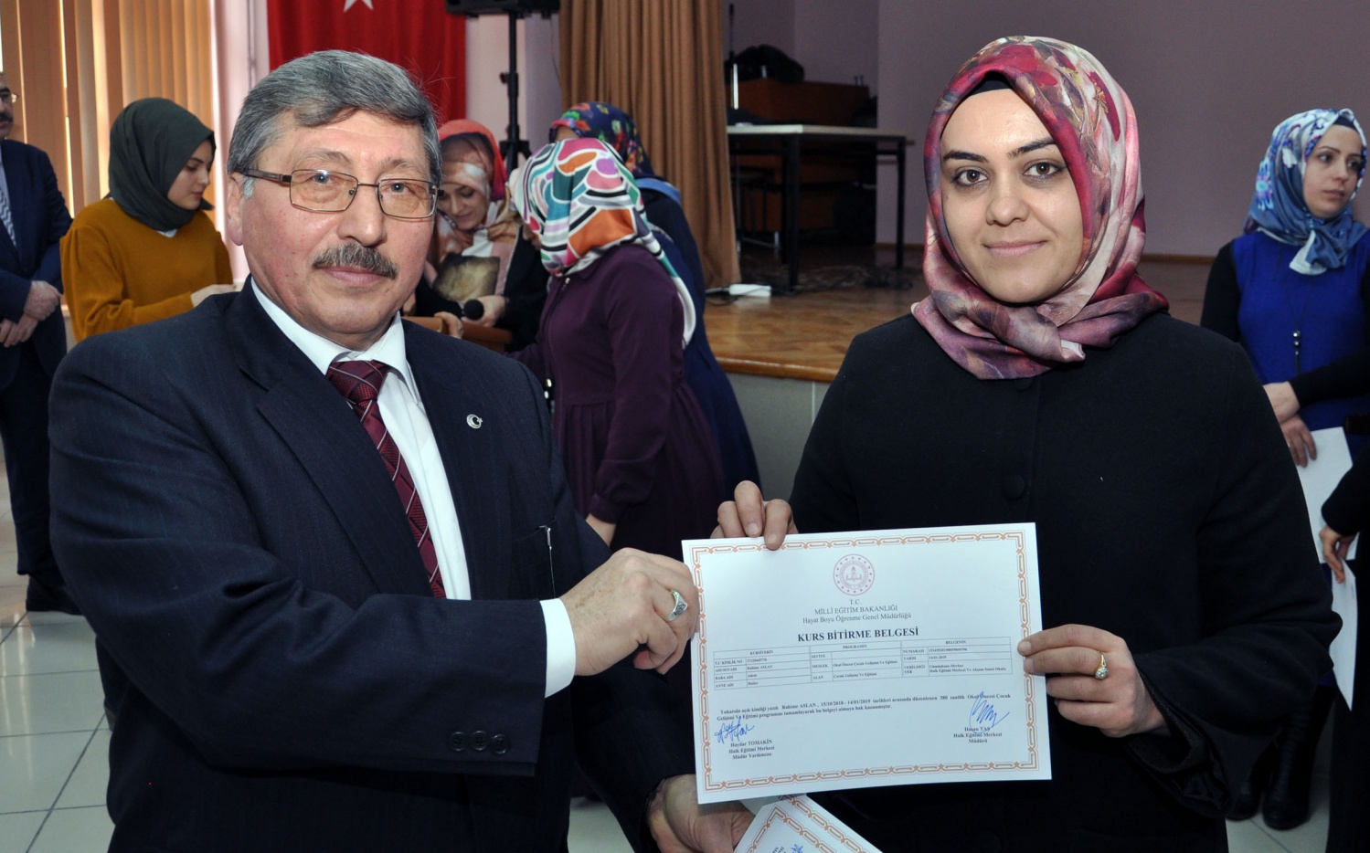 Okul Öncesi Çocuk Gelişimi ve Eğitimi kursu sona erdi 21