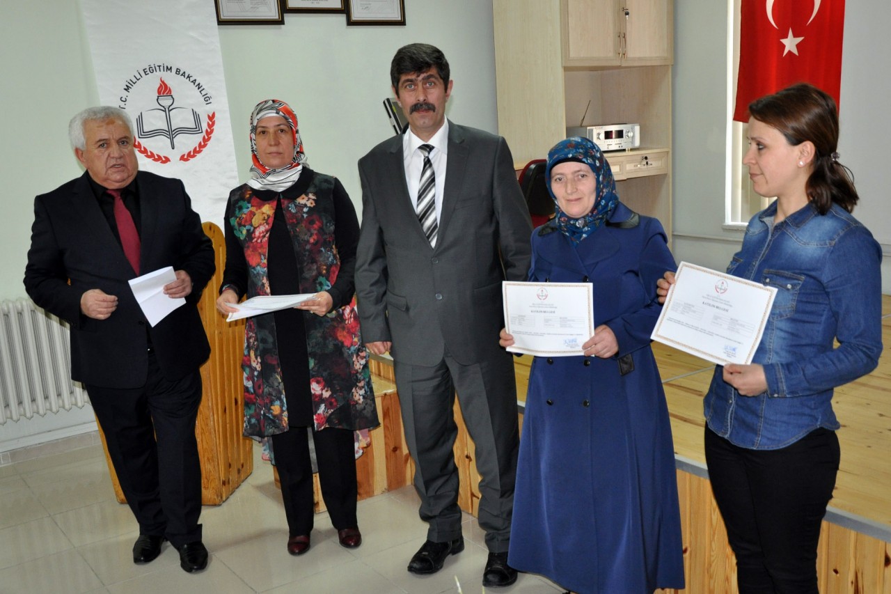 Torul’da Kadın Çiftçilere Sertifikaları Verildi 5