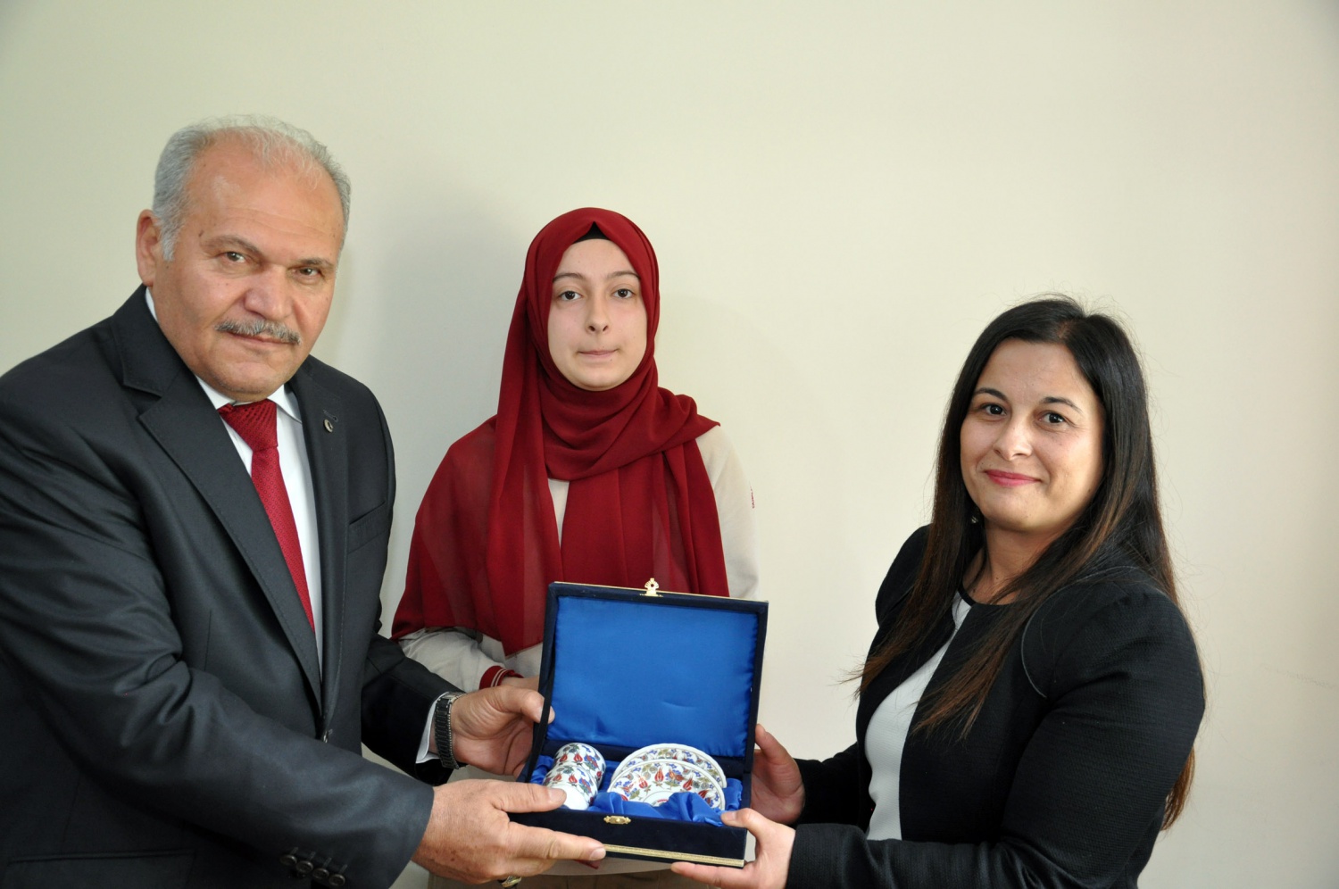 DynEd’de başarılı öğrenciler ödüllerini aldı 9