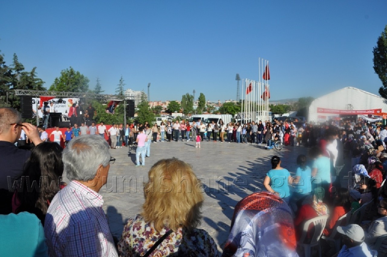 Belediye'den 5 Bin Kişiye Siron İkramı 5