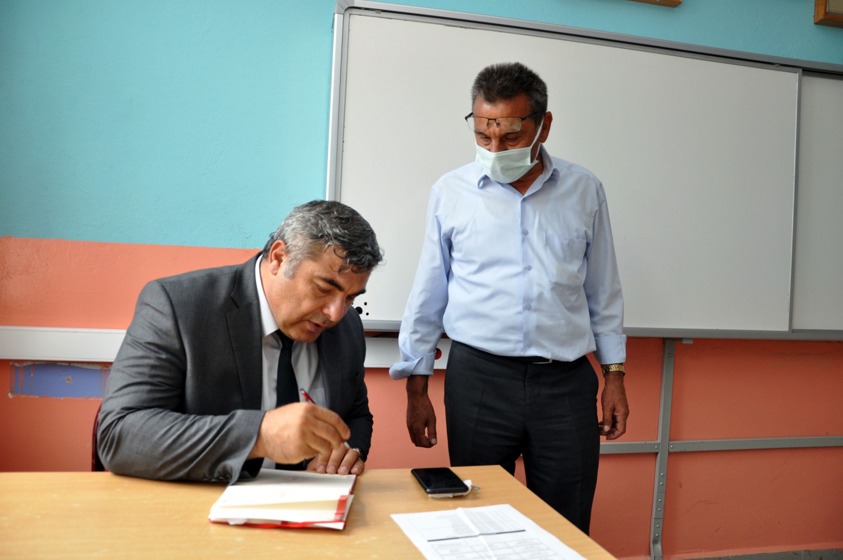 Sünnetci merkezdeki okul- kurum ziyaretlerini tamamladı 14