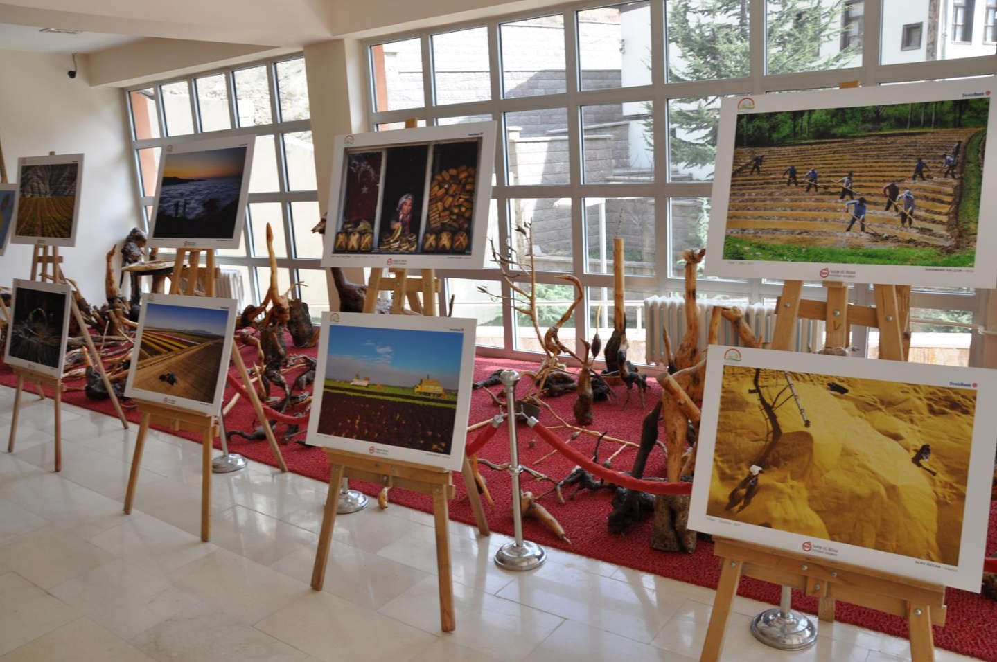 Gümüşhane’de ‘Tarım ve İnsan’ konulu fotoğraf sergisi açıldı 15