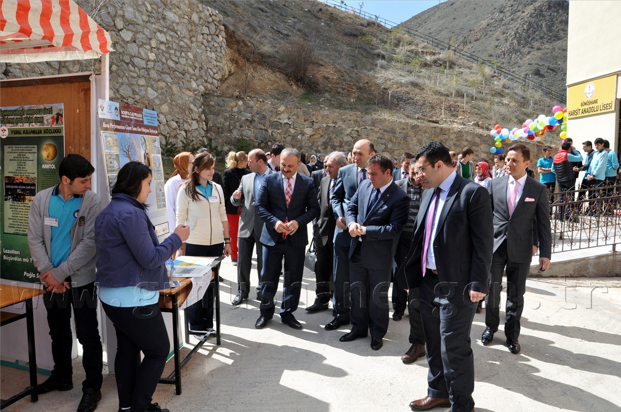Harşit Anadolu Lisesi TÜBİTAK Bilim Fuarı Sergisi Açtı 2