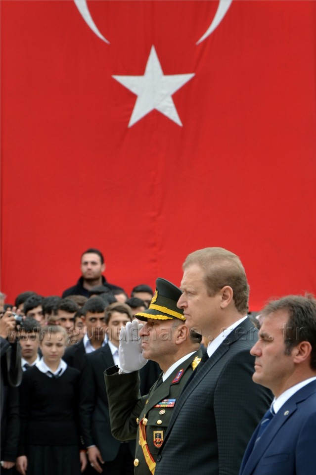 Gümüşhane'de Cumhuriyet Bayramı Kutlamaları Başladı 16