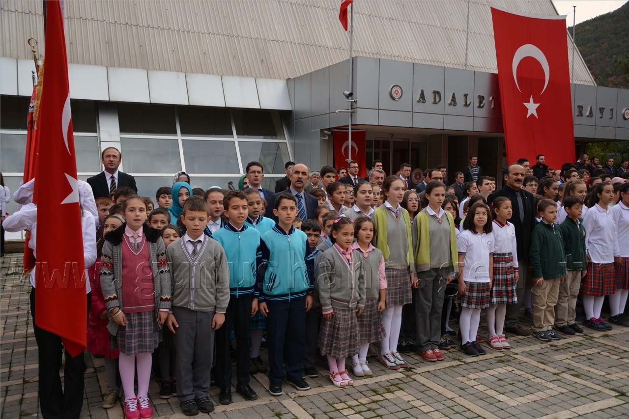 Gümüşhane'de Cumhuriyet Bayramı Kutlamaları Başladı 18