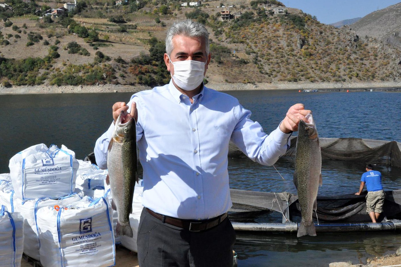 Gümüşhane’de alabalık ve somon hasadı başladı 10