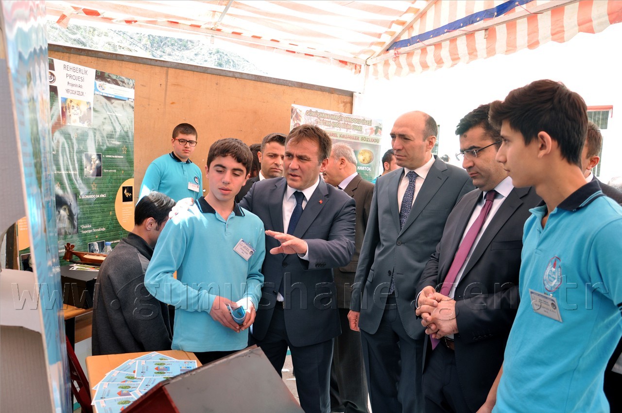 Harşit Anadolu Lisesi TÜBİTAK Bilim Fuarı Sergisi Açtı 4
