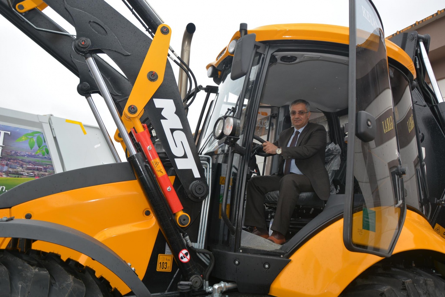 Kelkit Belediyesi araç filosu güçleniyor 1