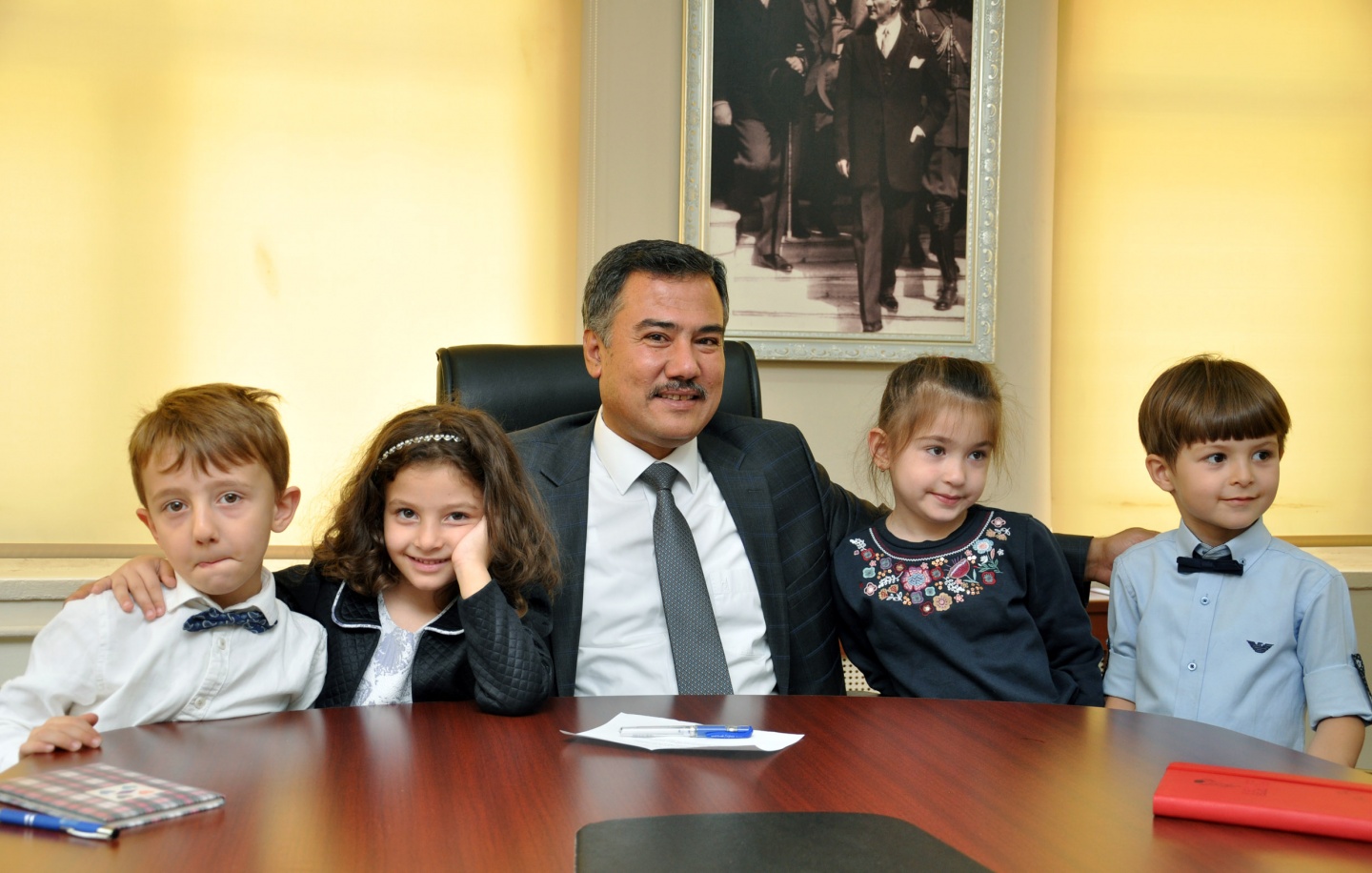 Minik Öğrenciler Milli Eğitim Müdürü Doğan'la röportaj yaptı 6