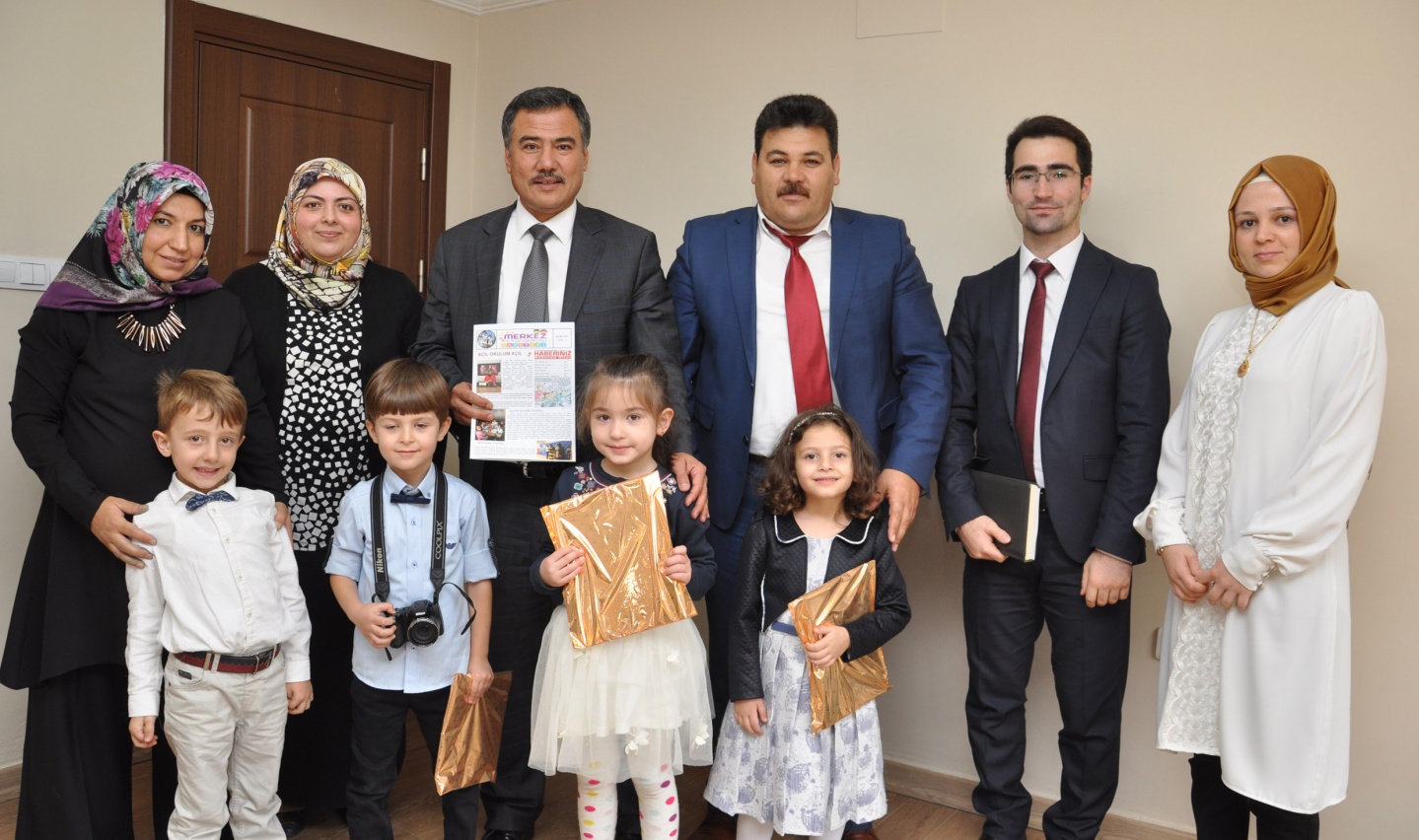 Minik Öğrenciler Milli Eğitim Müdürü Doğan'la röportaj yaptı 8