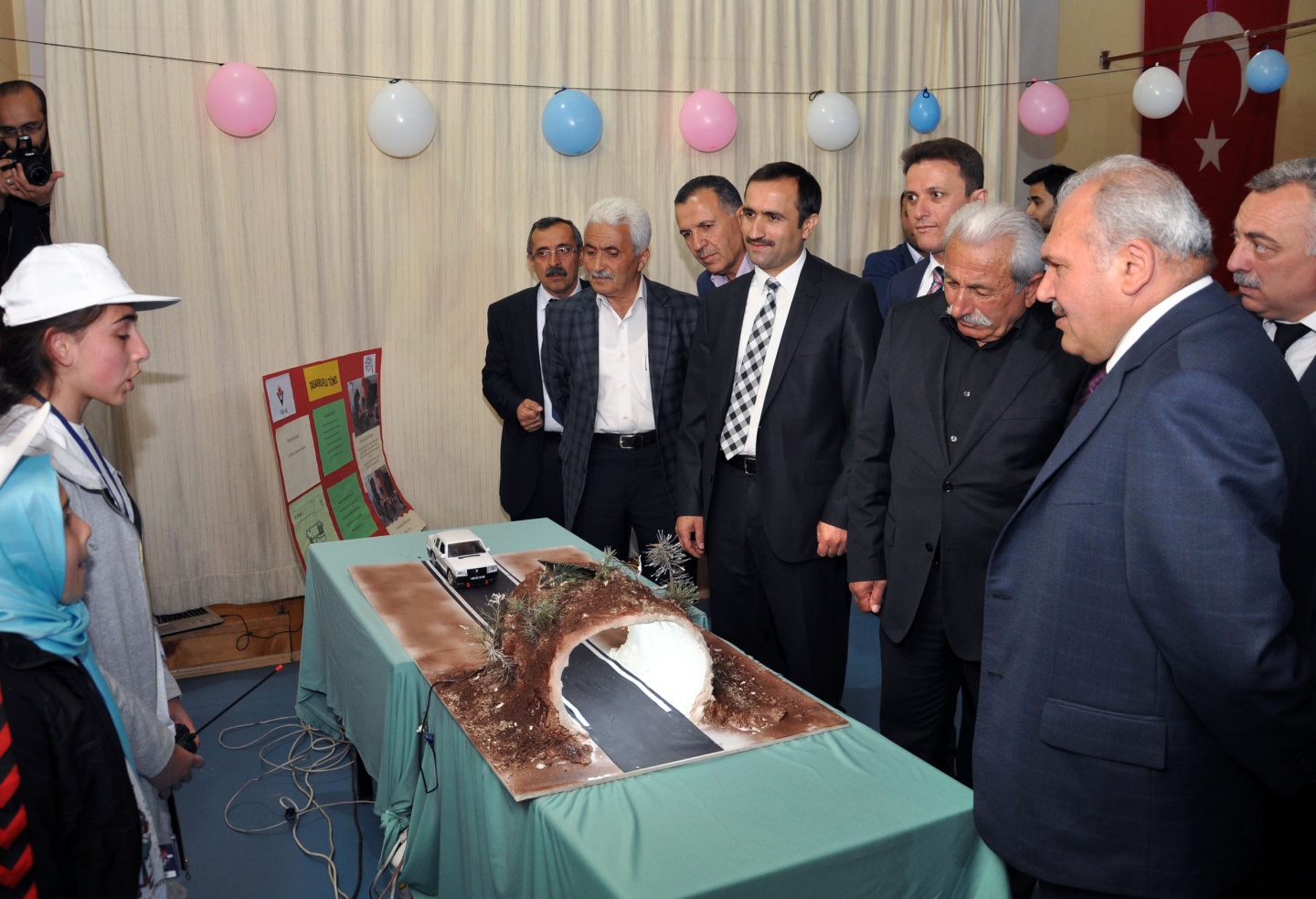 Arzular Ortaokulu TÜBİTAK Bilim Fuarı Açtı 8