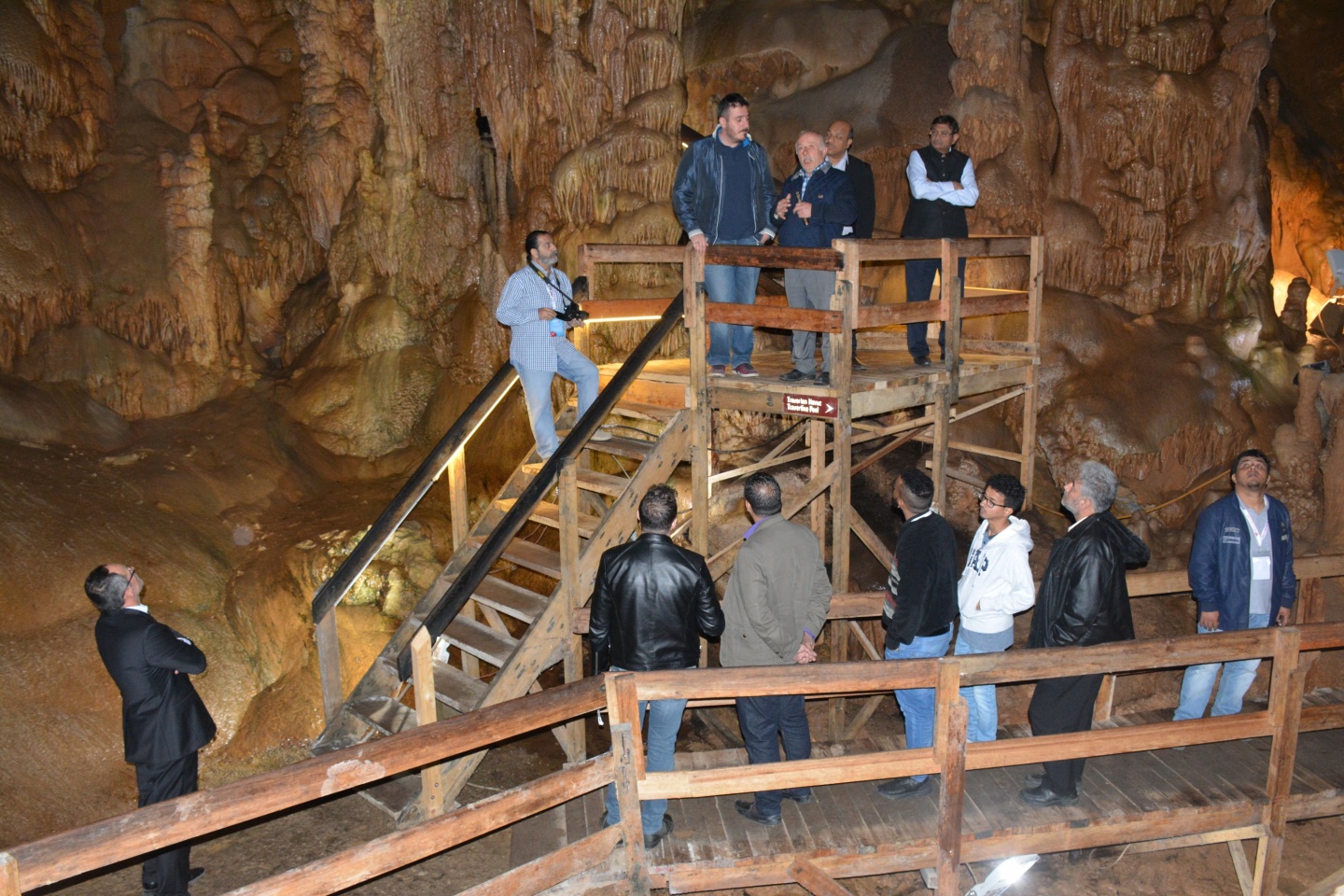 Arap acente sahipleri Gümüşhane’de 8