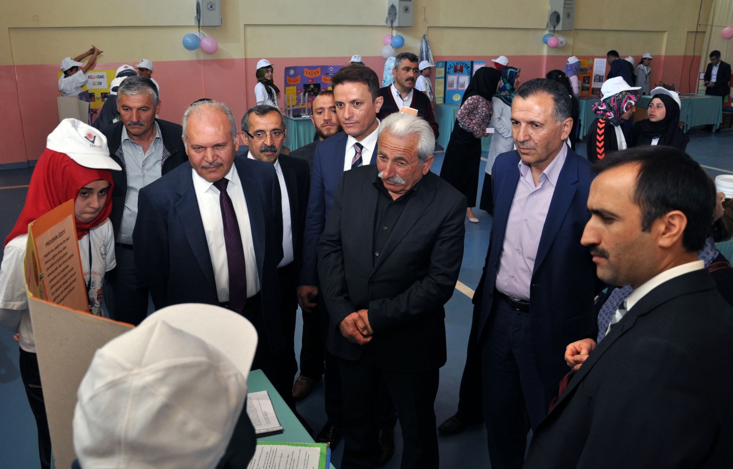 Arzular Ortaokulu TÜBİTAK Bilim Fuarı Açtı 10