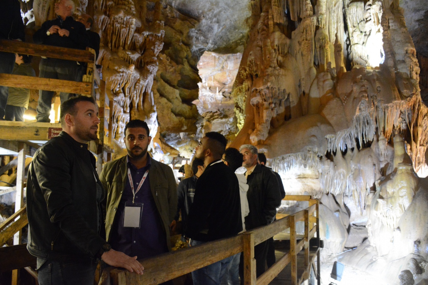 Arap acente sahipleri Gümüşhane’de 17