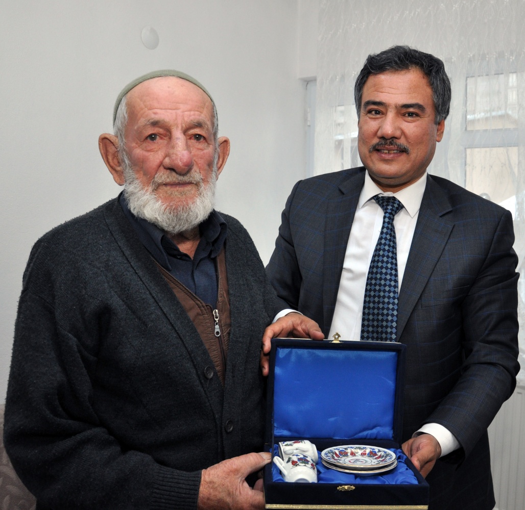 Emekli öğretmene vefa ziyareti 3