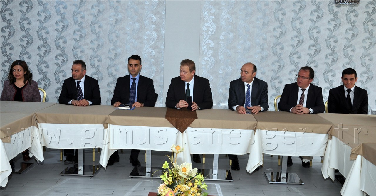 Vali Yavuz Geleceğin Turizmcileriyle Buluştu 2