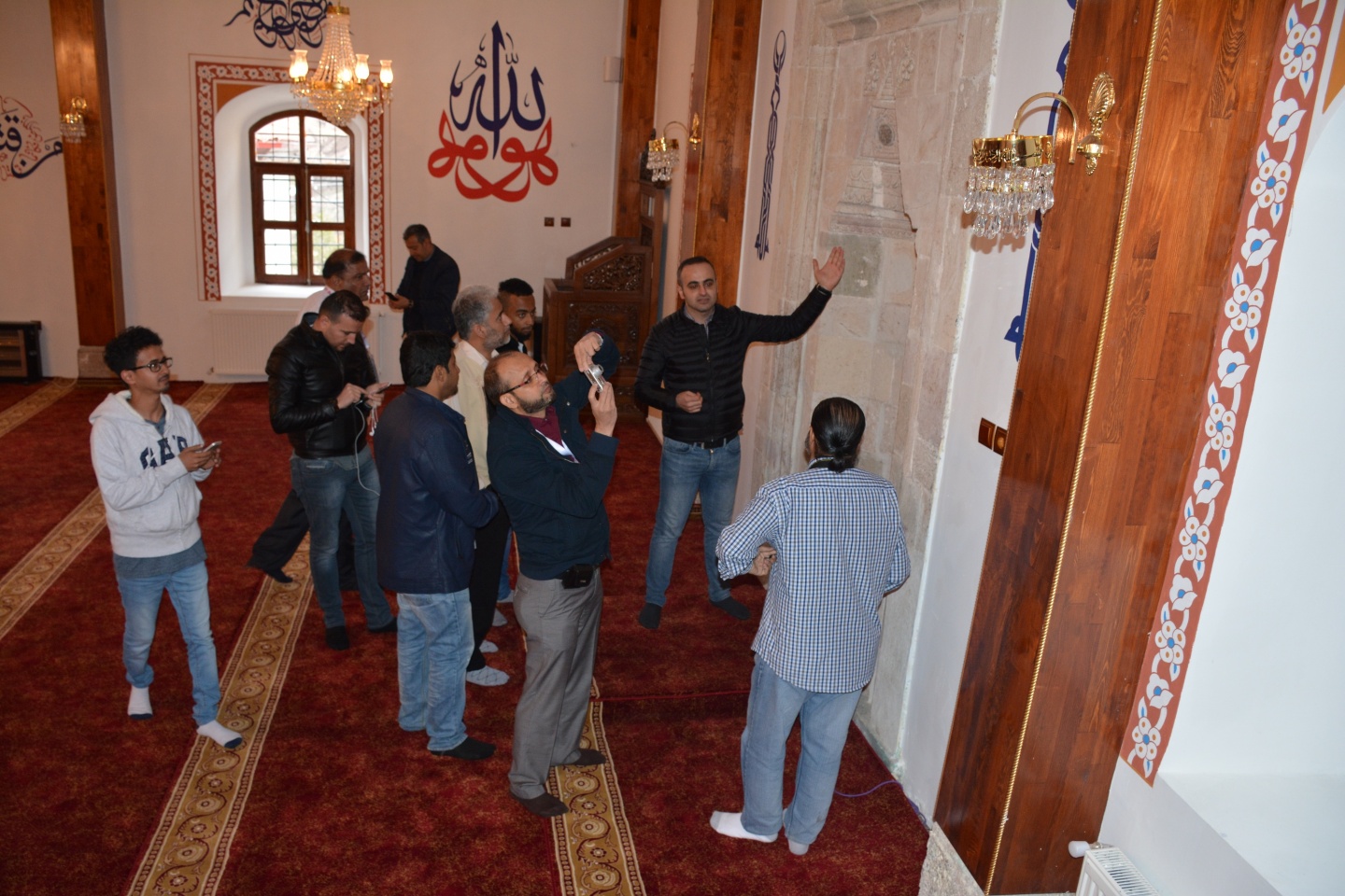 Arap acente sahipleri Gümüşhane’de 13