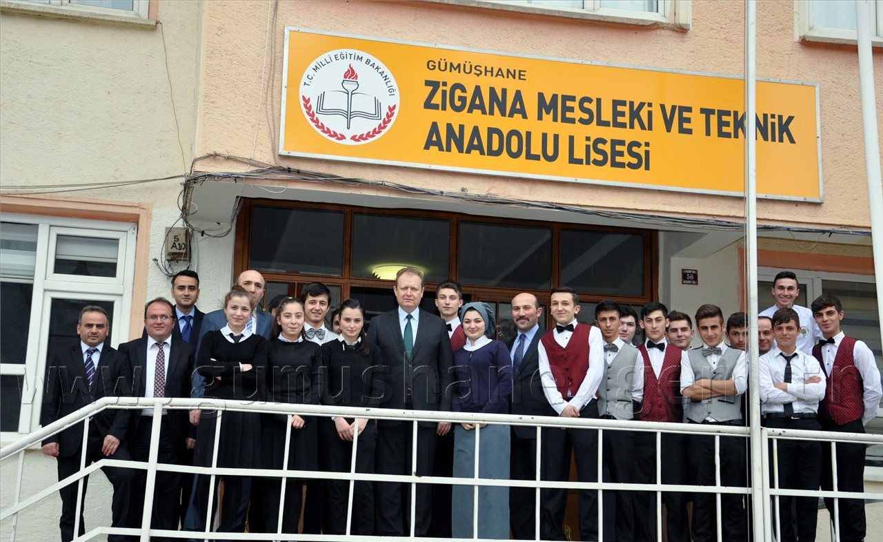 Vali Yavuz Geleceğin Turizmcileriyle Buluştu 7