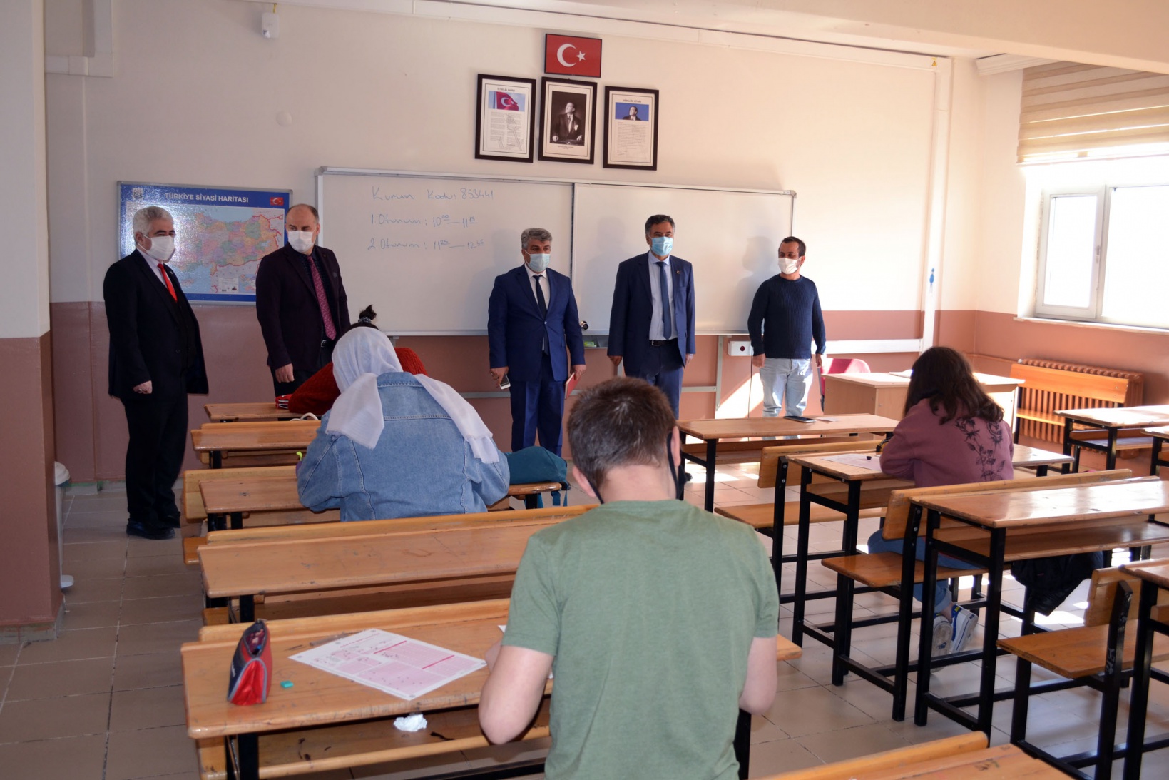 8. Sınıf Öğrencilerine Deneme Sınavı Yapıldı 3