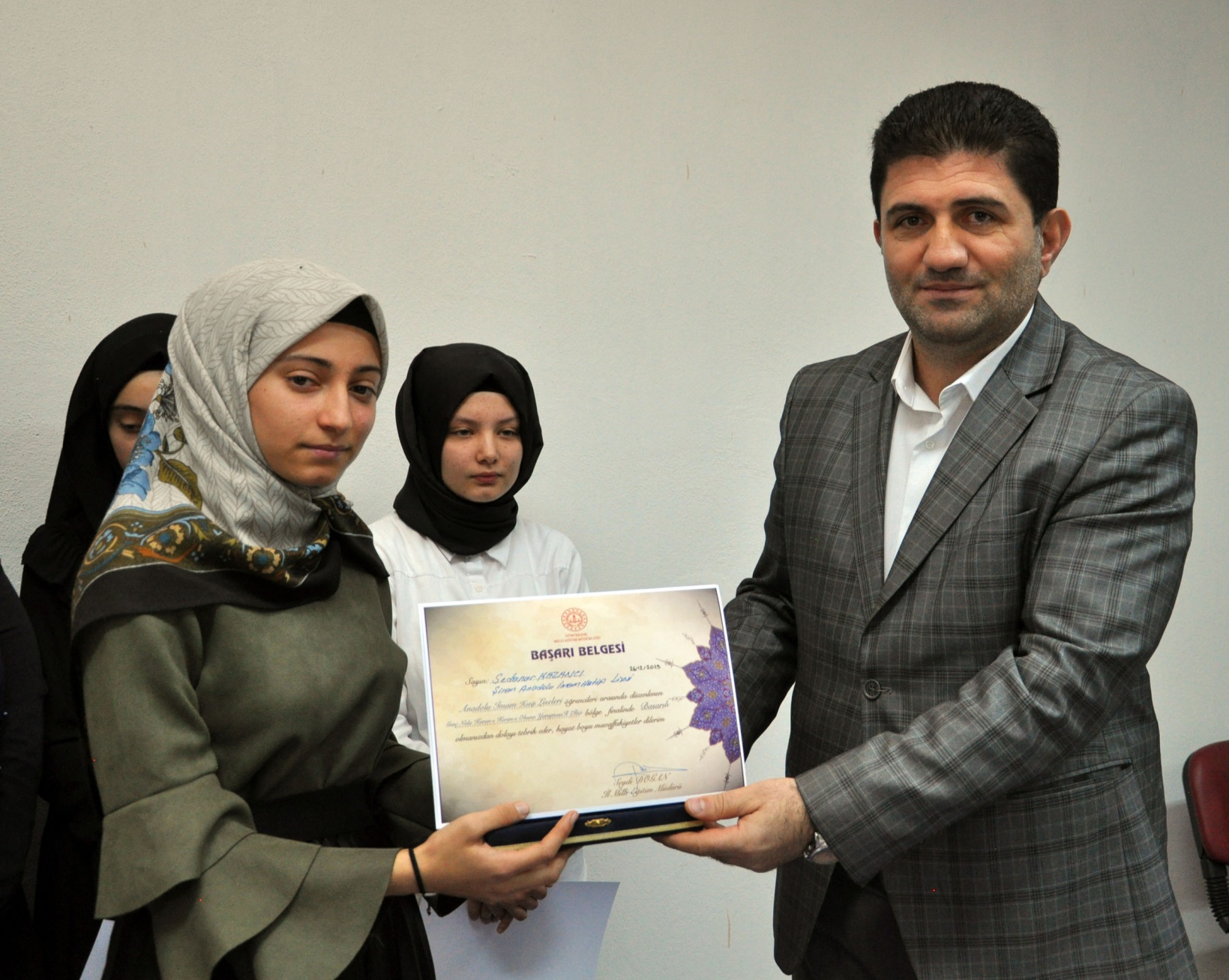 Kız Öğrenciler Arası Kur’an’ı Kerim Okuma Yarışması İl Finali Yapıldı 14