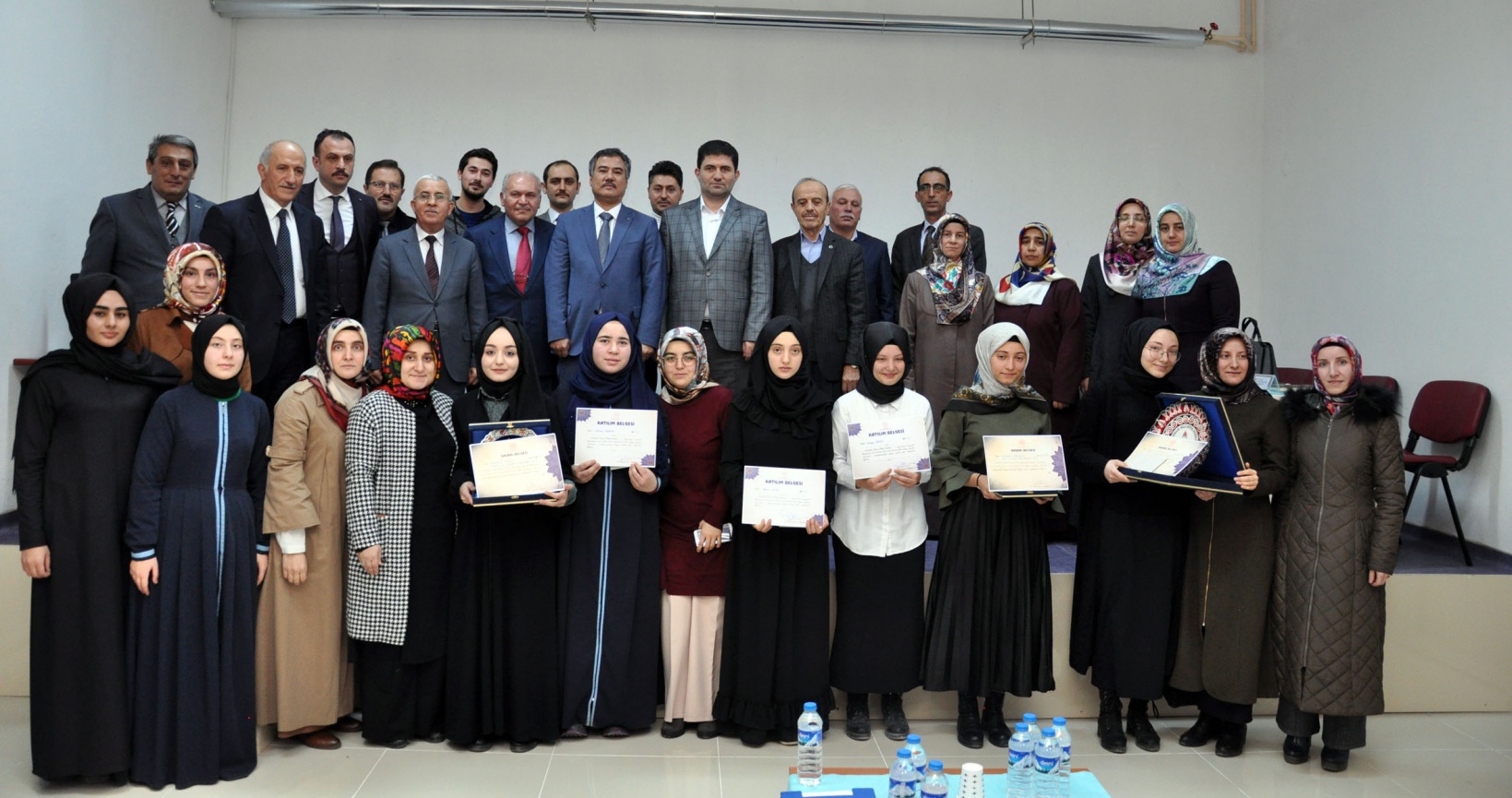 Kız Öğrenciler Arası Kur’an’ı Kerim Okuma Yarışması İl Finali Yapıldı 2