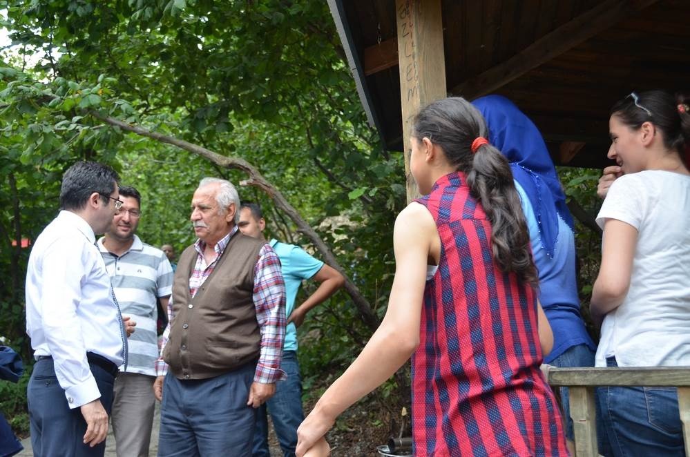 Vali Memiş Şiran köyleri ve Tomara Şelalesinde incelemelerde bulundu 11