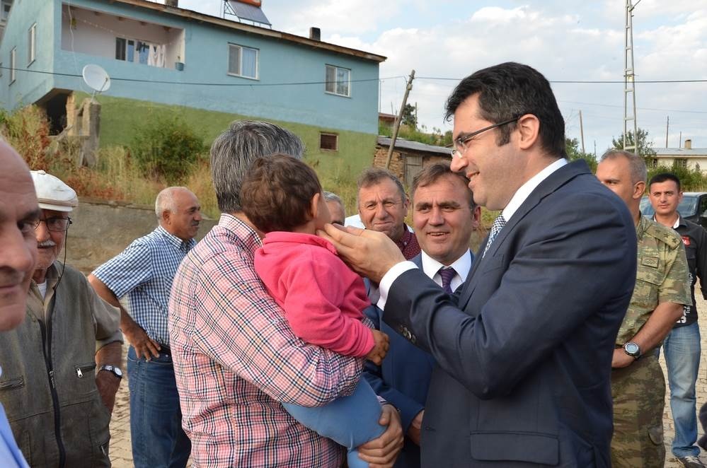 Vali Memiş Şiran köyleri ve Tomara Şelalesinde incelemelerde bulundu 18