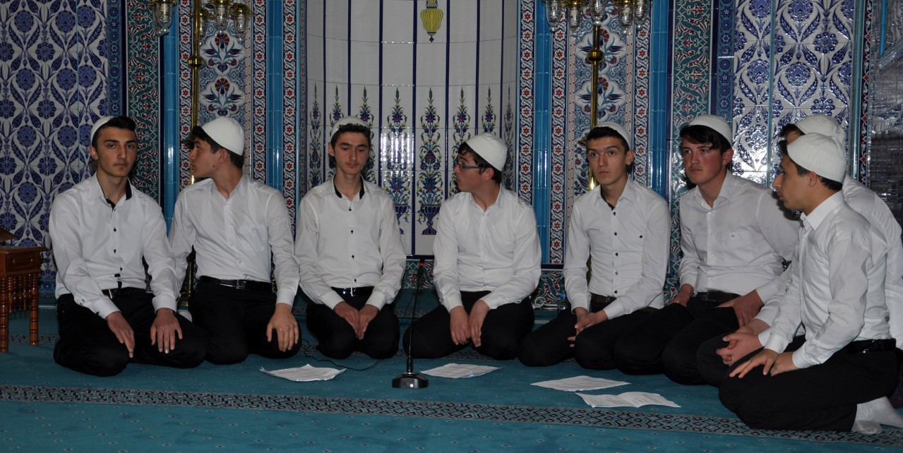 Gümüşhane’de Genç Hatipler Mimberde Hutbe Okuma Yarışması Yapıldı 2