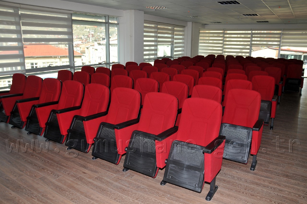 Belediye’nin tüm büro malzemeleri değiştirildi 6