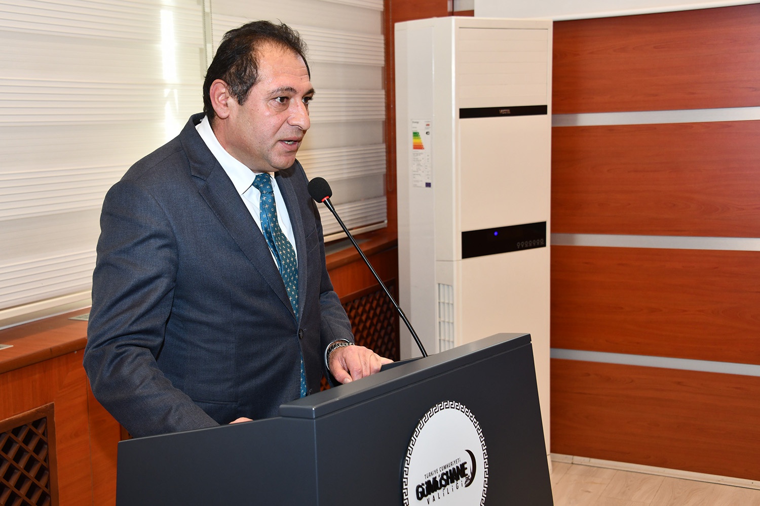 Gümüşhane’deki tüm okullarda öğrencilerin cep telefonu kullanımı yasaklandı 4