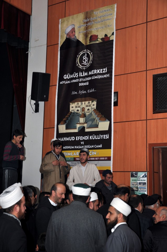 Gümüşhane’de Müslüman Kimliği Konulu Konferans Düzenlendi 5