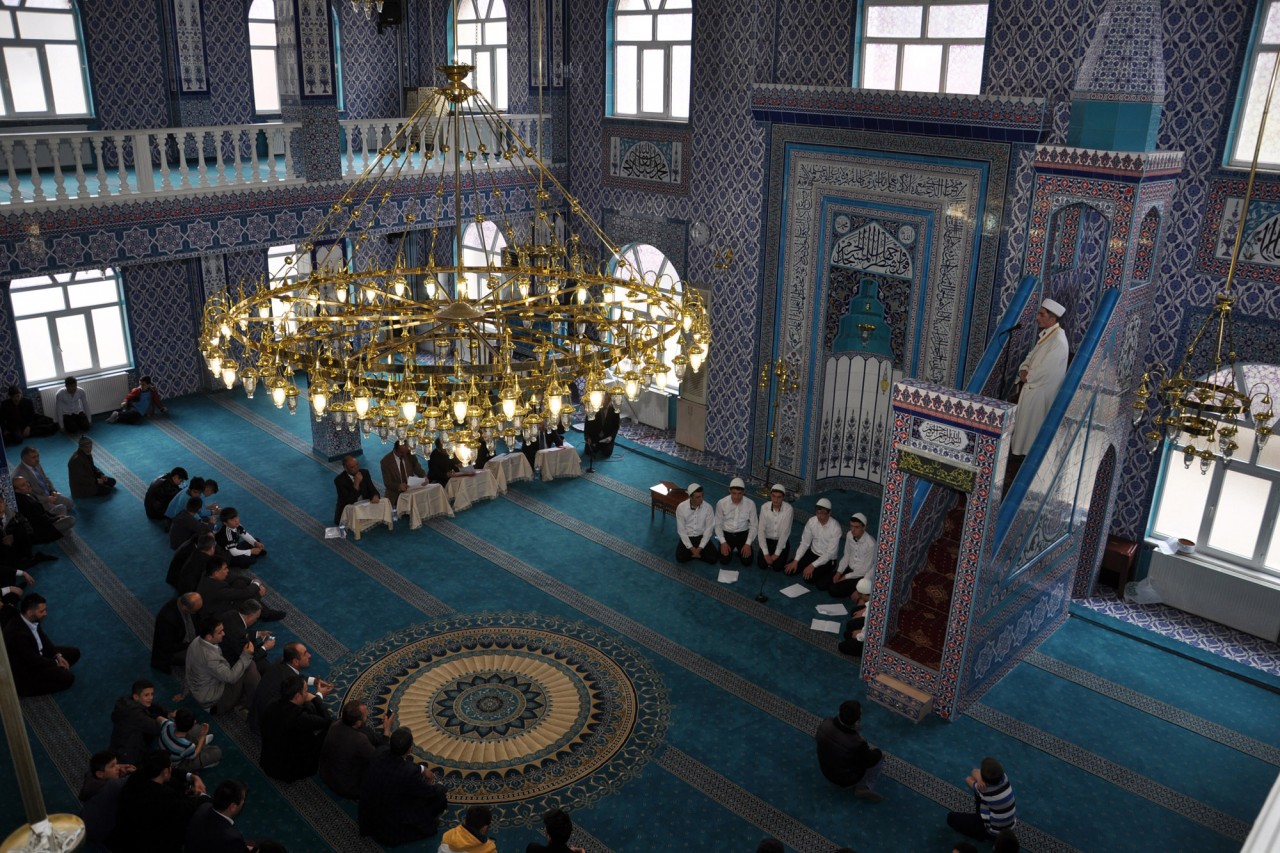 Gümüşhane’de Genç Hatipler Mimberde Hutbe Okuma Yarışması Yapıldı 12