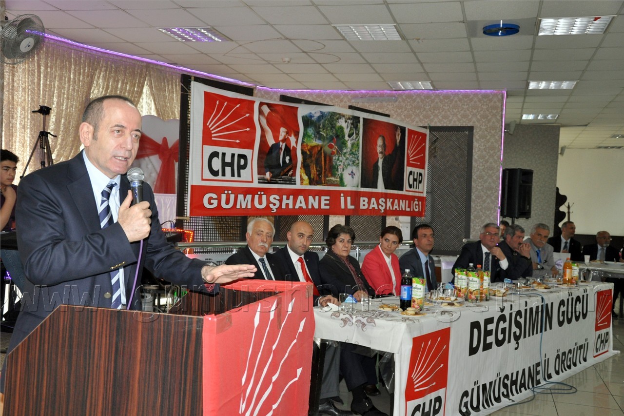 CHP Grup Başkanvekili Hamzaçebi Gümüşhane’de 8
