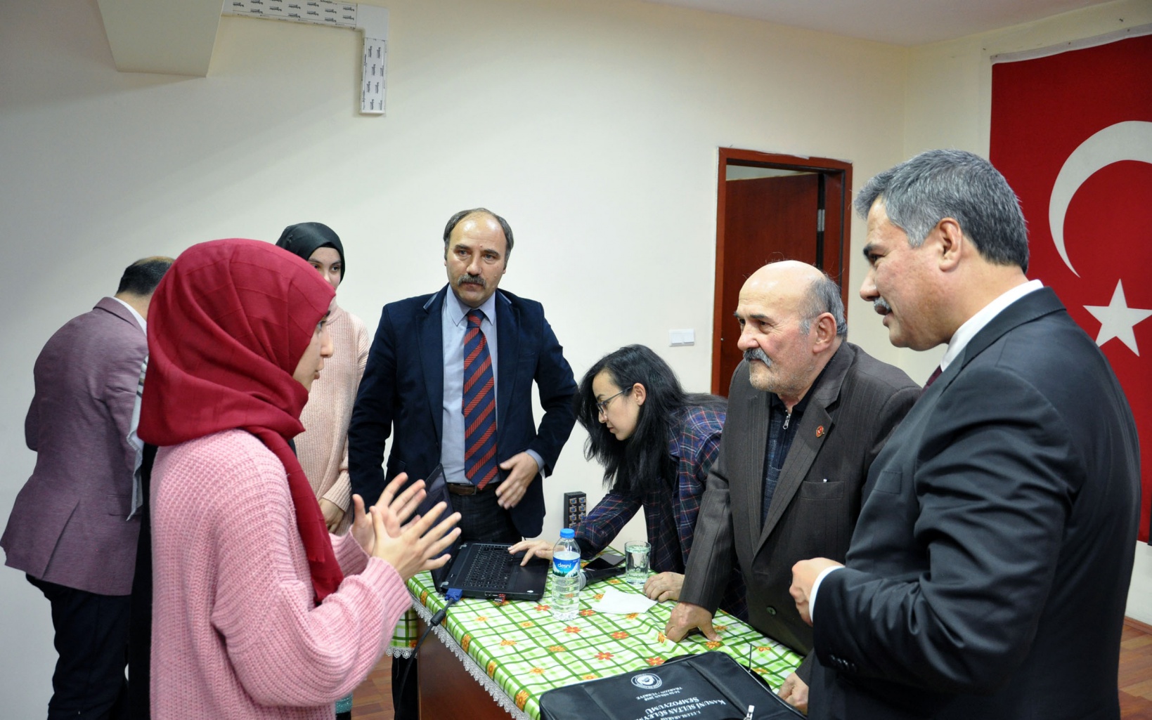 Araştırmacı-Yazar Güngör Üçüncüoğlu öğrencilerle buluştu 7