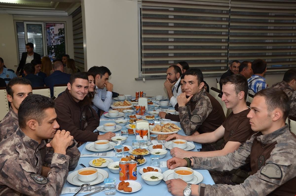 'Adeta iğneyle kuyu kazıyoruz ama bu mücadeleyi sonuna kadar sürdüreceğiz' 5