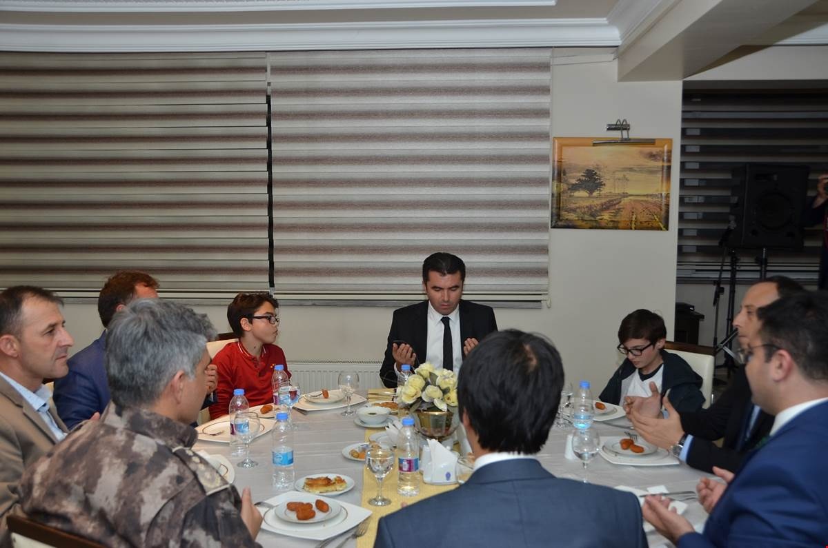 'Adeta iğneyle kuyu kazıyoruz ama bu mücadeleyi sonuna kadar sürdüreceğiz' 6