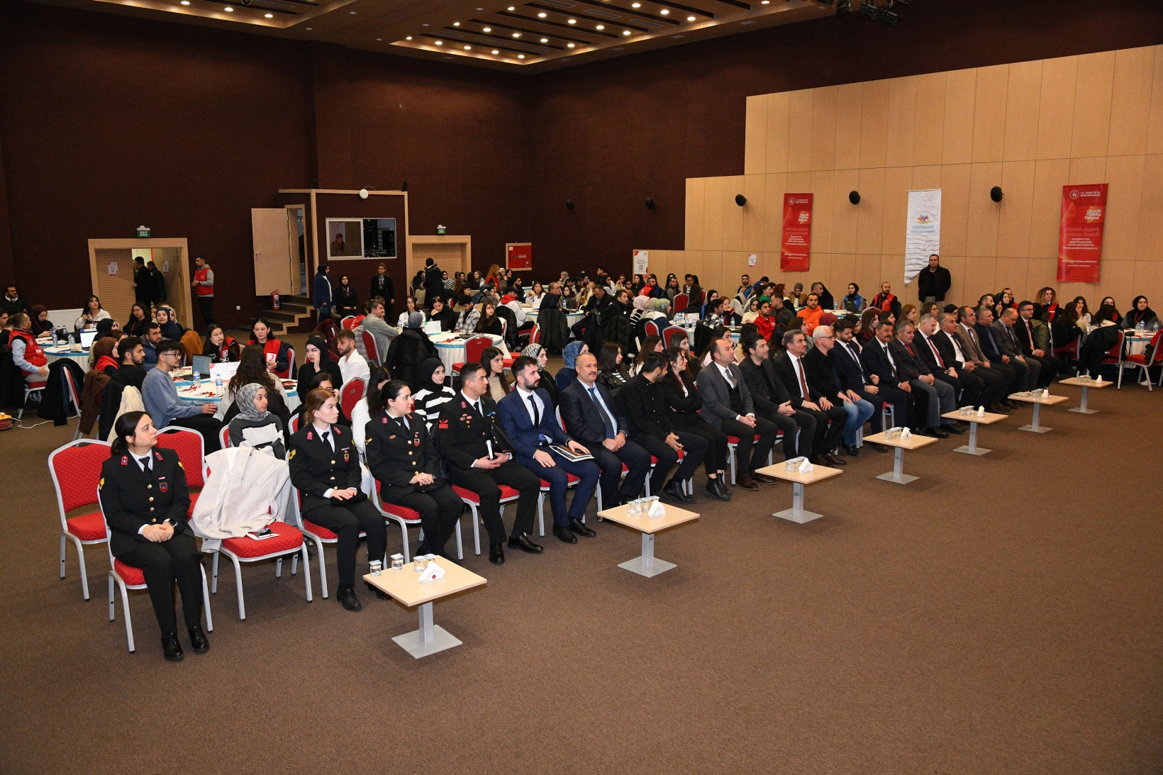 Gümüşhane’de Gençlik Politika Belgesi Çalıştayı gerçekleştirildi  15